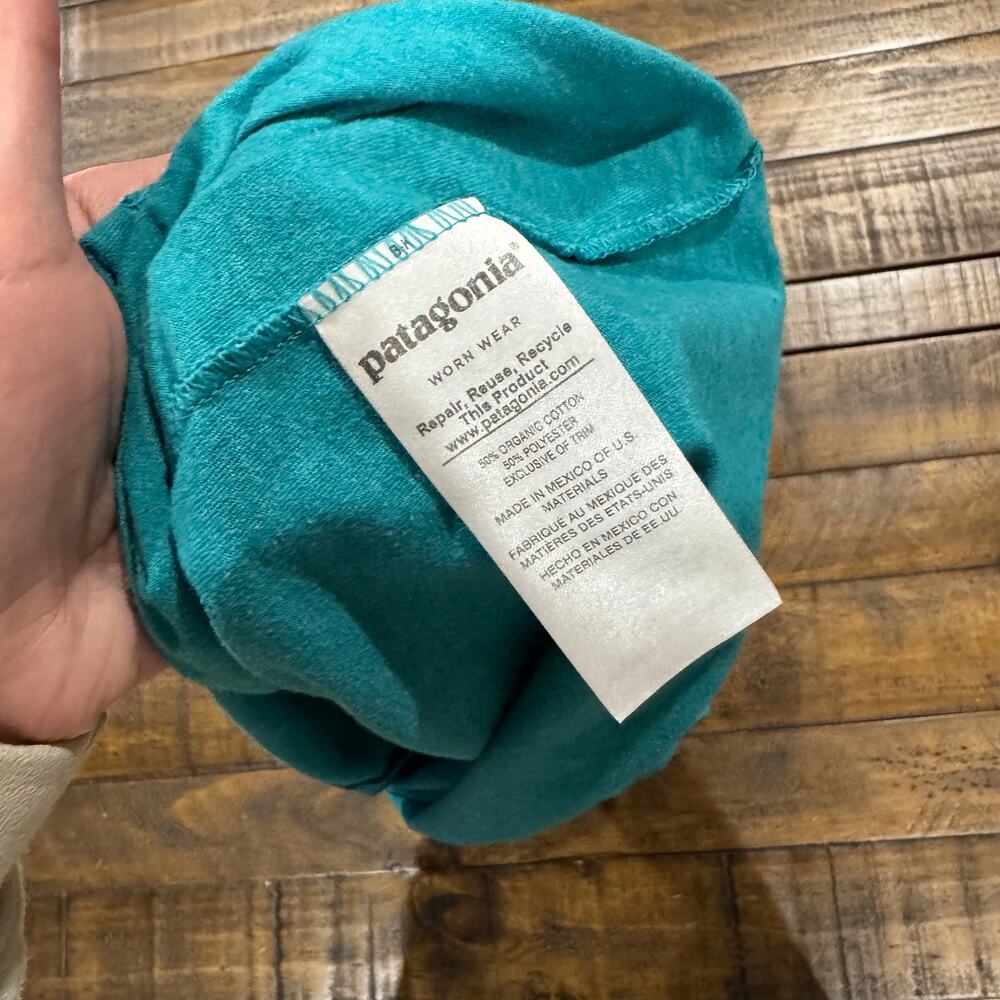 Patagonia Ventura Crest Slim Fit Fitz Roy Turquoise Blue Mens Short Sleeve Shirt - Picture 9 of 10